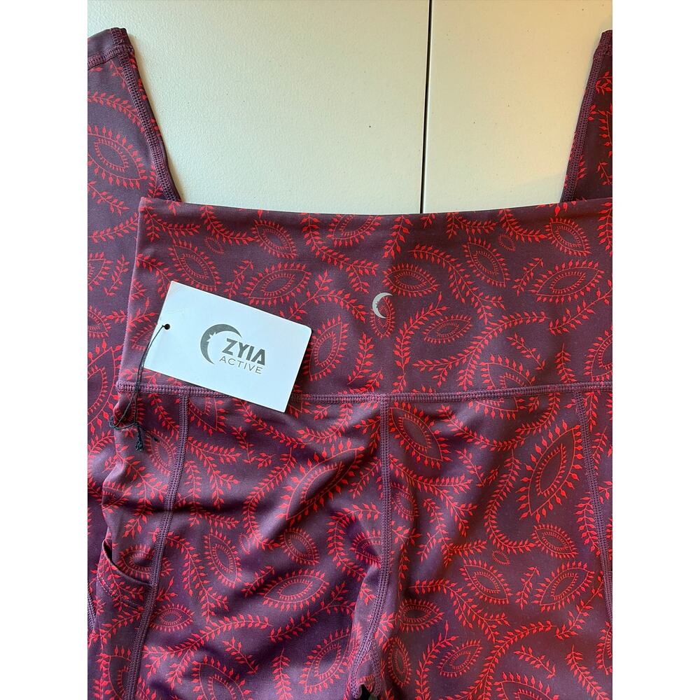 NWT - ZYIA Active paisley pocket tight high rise 7/8, 24” size 6-8 - Picture 3 of 3